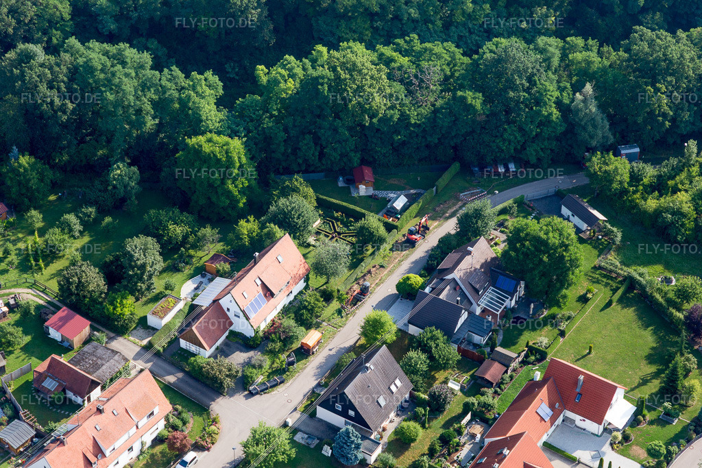 Luftbild: Bürgermeister-Rusch-Straße im Ortsteil Riedlingen in Donauwörth im Bundesland Bayern in Deutschland. Foto: IMG_101712.jpg vom 08.07.2017 durch Werner Riehm/FLY-FOTO.de