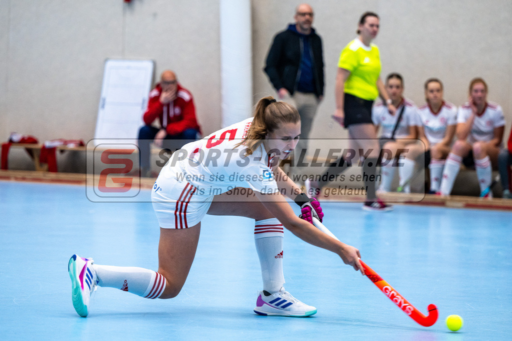 AKa BHC  Damen - UHC 8-2 4.1.25 LR-7992 | 04.01.2025, 