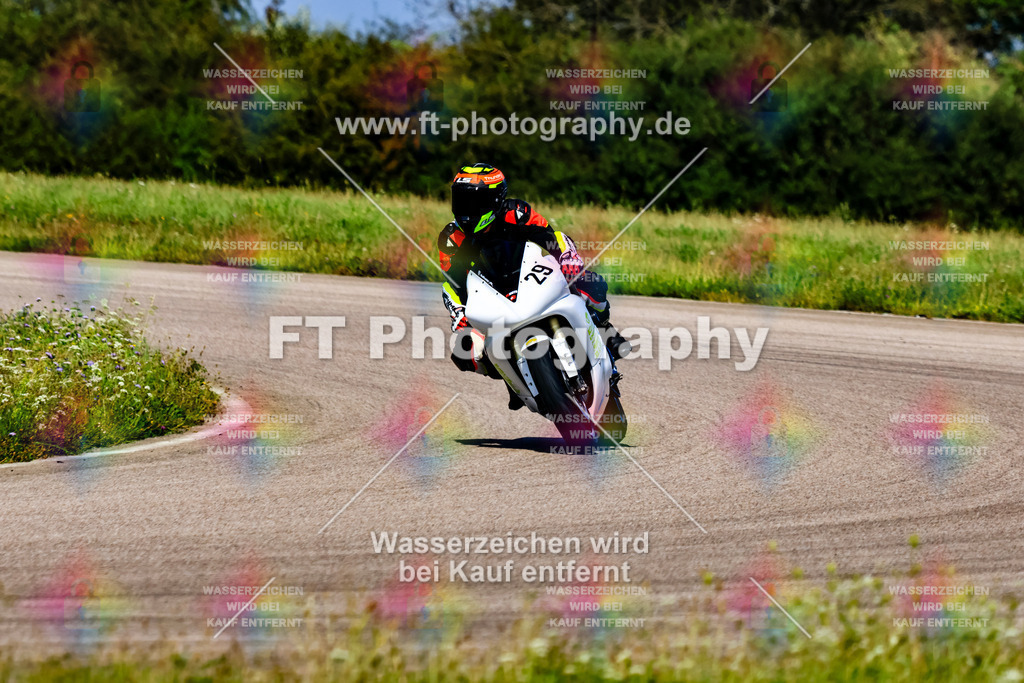 029-3357 | Hier findet Ihr Bilder von Touristenfahrten auf der Nürburgring Nordschleife oder von anderen Veranstaltungen die ich besucht habe. Viel Spass beim Durch Schauen 