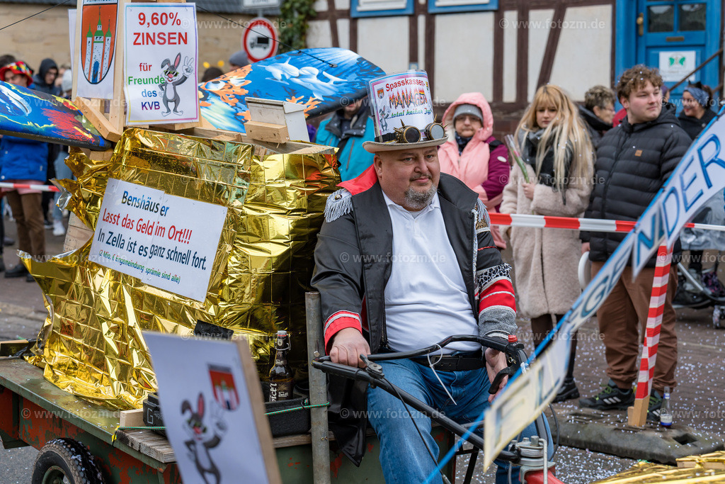 Festumzug_Benshausen_2023-0106 | Entdecken Sie die Schönheit von Veranstaltungen mit unserem Bildershop für professionelle Veranstaltungsfotos. Tauchen Sie ein in eine Welt voller lebendiger Bilder, die die Atmosphäre und die Emotionen von unvergesslichen Momenten einfangen. - Realisiert mit Pictrs.com