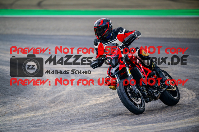 MaZZes_FotoMatrix_240910_6007705_2163 | GRUEN