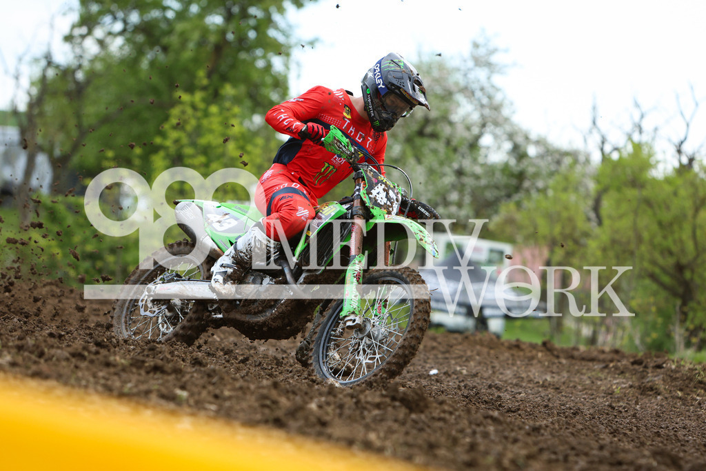 5E6A8360 | 989 MEDIAWORK