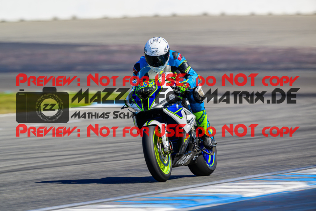 MaZZes_Fotomatrix_20250407_6007705_5081 | WEISS