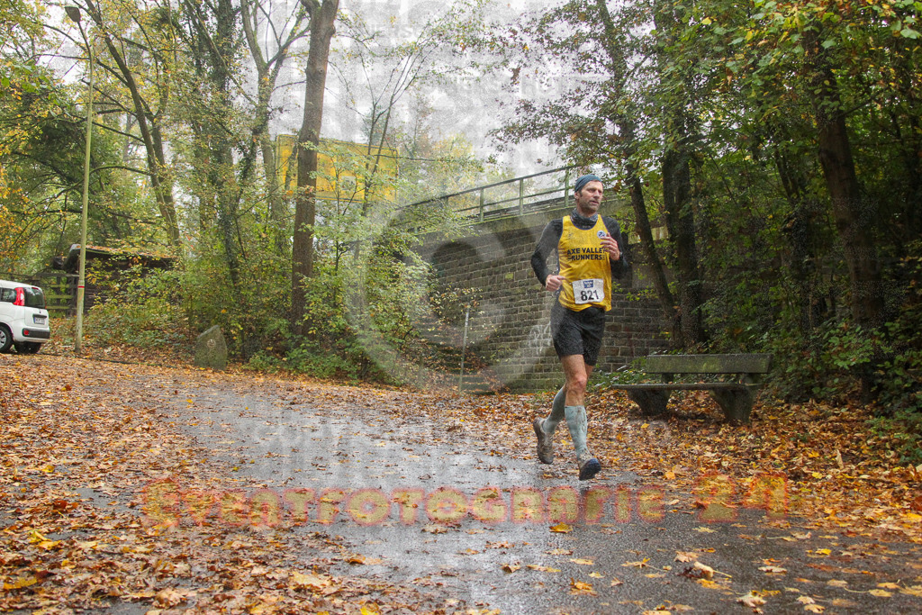 241027_0911_EV4_5504 | Sportfotografie im Rhein-Sieg Kreis, Köln, Bonn, NRW, Rheinland Pfalz, Hessen, etc. Unser Tätigkeitsfeld umfasst den Laufsport vom Volkslauf über den Marathon, Duathlon, Triathon bis zum Ultralauf wie Kölnpfad Ultra oder Schindertrail.