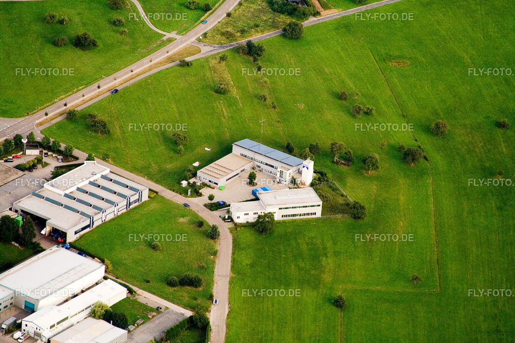 Ittersbach, Industriegebiet | Luftbild: Ittersbach, Industriegebiet im Ortsteil Im Stockmädle in Karlsbad im Bundesland Baden-Württemberg in Deutschland. Foto: IMG_12480.jpg vom 05.08.2008 durch Werner Riehm/FLY-FOTO.de - Realisiert mit Pictrs.com