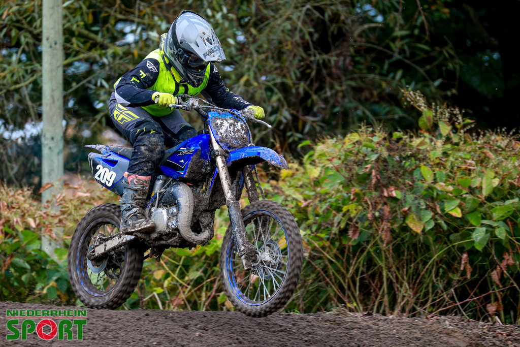 OpenTrack2024_Sonntag_Hobbyfahrer_037 | Bildergalerie von Sport-Ereignissen aber auch von weiteren spannenden Dingen - nicht nur vom Niederrhein. In Anlehnung an den bekannten Spruch von Hanns Dieter Hüsch heißt das Motto: "Niederrhein ist überall".  - Realisiert mit Pictrs.com