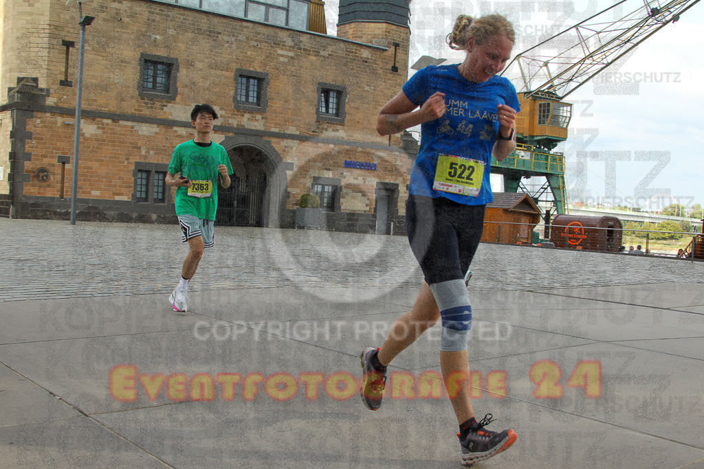 250920_1533_EV4_9153 | Sportfotografie im Rhein-Sieg Kreis, Köln, Bonn, NRW, Rheinland Pfalz, Hessen, etc. Unser Tätigkeitsfeld umfasst den Laufsport vom Volkslauf über den Marathon, Duathlon, Triathon bis zum Ultralauf wie Kölnpfad Ultra oder Schindertrail.