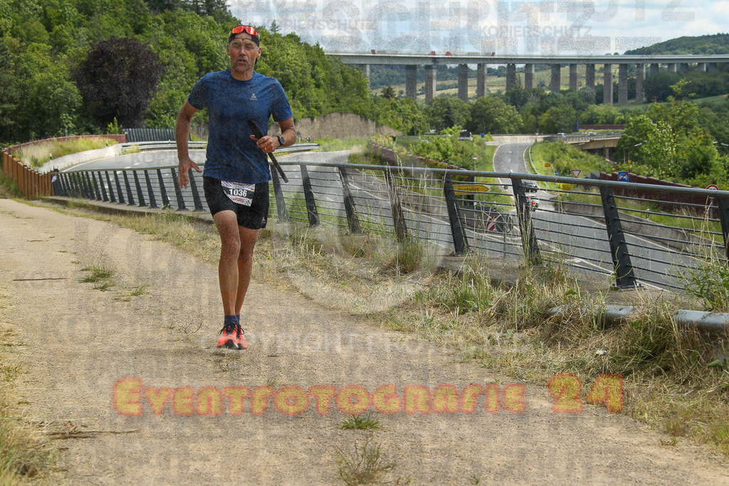 240615_1343_EV4_7261 | Sportfotografie im Rhein-Sieg Kreis, Köln, Bonn, NRW, Rheinland Pfalz, Hessen, etc. Unser Tätigkeitsfeld umfasst den Laufsport vom Volkslauf über den Marathon, Duathlon, Triathon bis zum Ultralauf wie Kölnpfad Ultra oder Schindertrail.