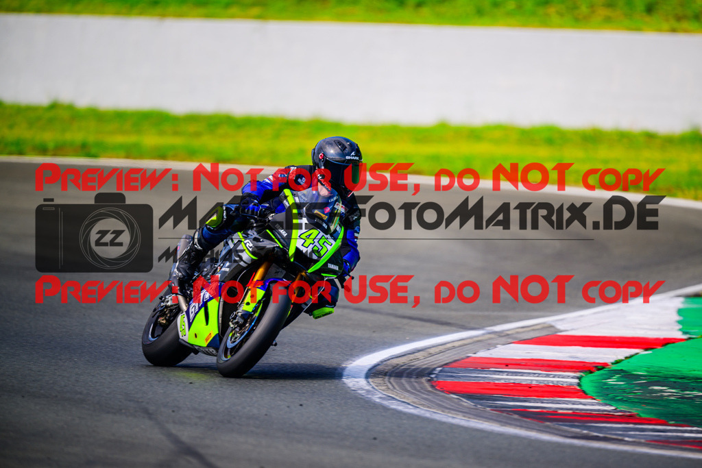 MaZZes_FotoMatrix_240601_6007705_8368 | SBK