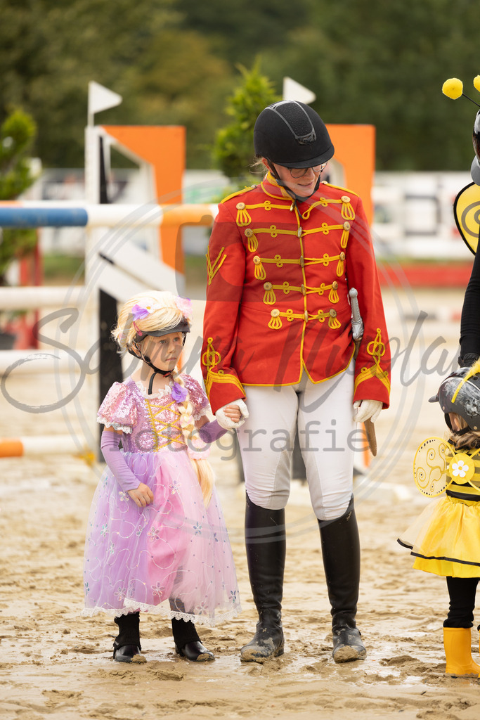 994A9679 | sabrinanicolaifotografie - Realisiert mit Pictrs.com