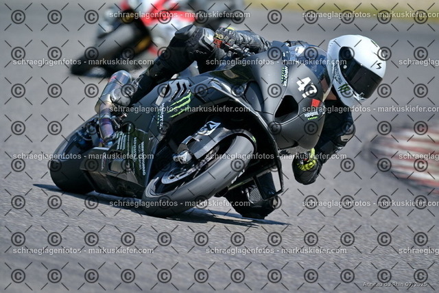25bt04-0746 | markuskiefer.com - Realisiert mit Pictrs.com