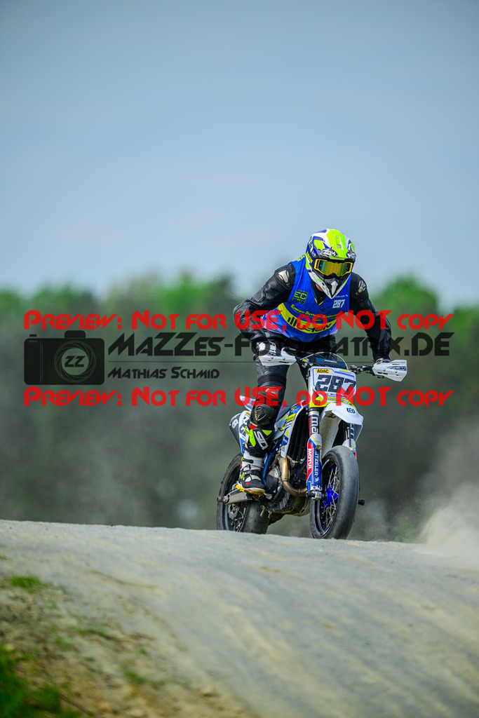 MaZZes_Fotomatrix_20250502_6007705_3730 | S4