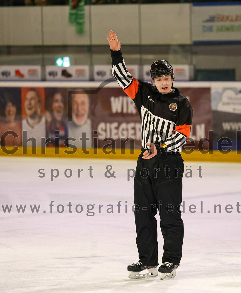 2024-02-16_041_TSV_Erding_gegen_ERSC_Amberg | Erding, Deutschland, 16.02.2024:
Eishockey, Bayernliga Playoffs 2023 / 2024, 1. Spieltag, TSV Erding gegen ERSC Amberg, Endergebnis: 1:2

Foto: Christian Riedel / fotografie-riedel.net