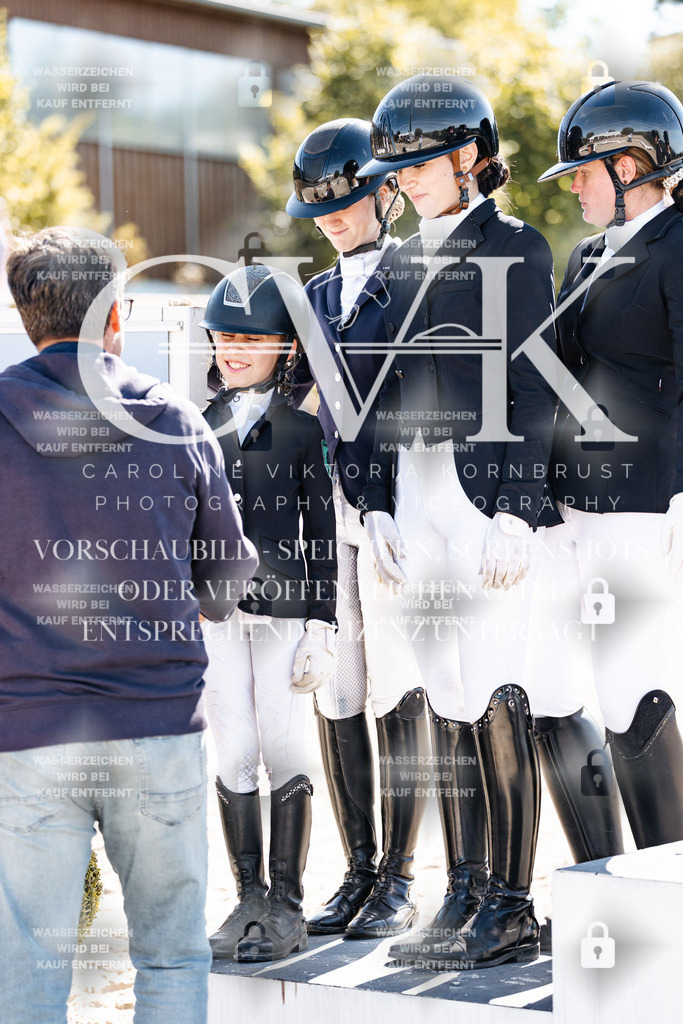 CK905440 | Turnierfotografie Pferdefotografie Trier Rheinland-Pfalz Pferdesport Reitsport Tierfotografie Sportfotografie Pferdevideo Pferdevideografie Equestrianvideography equestrianphotography  - Realisiert mit Pictrs.com
