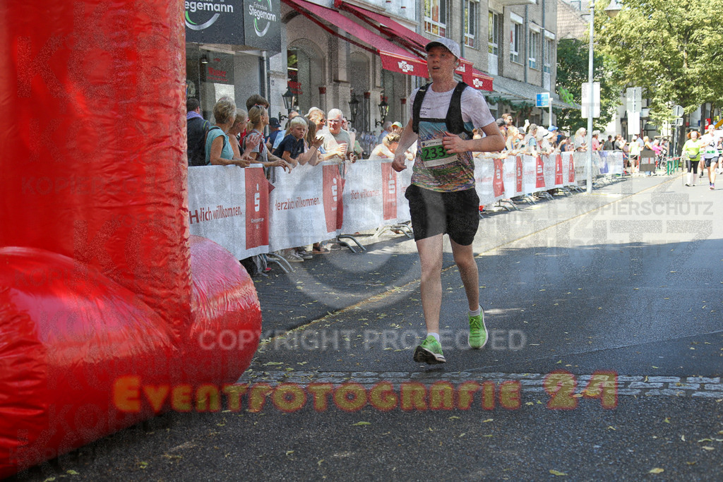 250621_1219_EX1_5599 | Sportfotografie im Rhein-Sieg Kreis, Köln, Bonn, NRW, Rheinland Pfalz, Hessen, etc. Unser Tätigkeitsfeld umfasst den Laufsport vom Volkslauf über den Marathon, Duathlon, Triathon bis zum Ultralauf wie Kölnpfad Ultra oder Schindertrail.