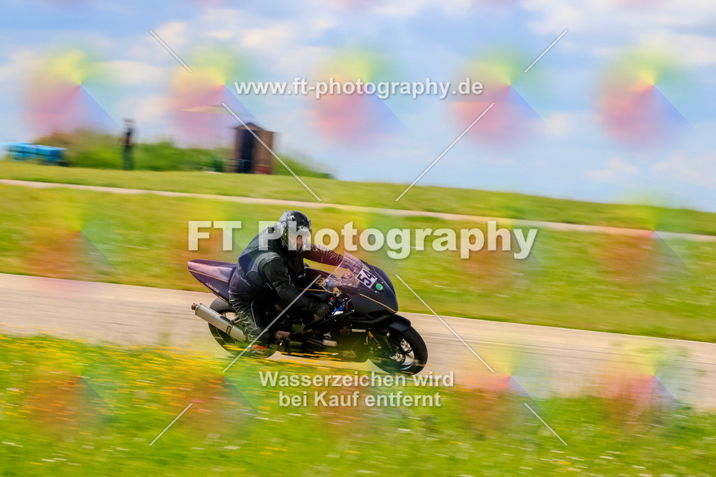 MotoTeam-0431 | Hier findet Ihr Bilder von Touristenfahrten auf der Nürburgring Nordschleife oder von anderen Veranstaltungen die ich besucht habe. Viel Spass beim Durch Schauen 