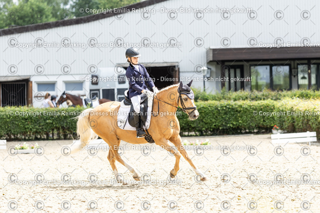 CL5A9176 | Emilia Reinking Fotografie - Realisiert mit Pictrs.com