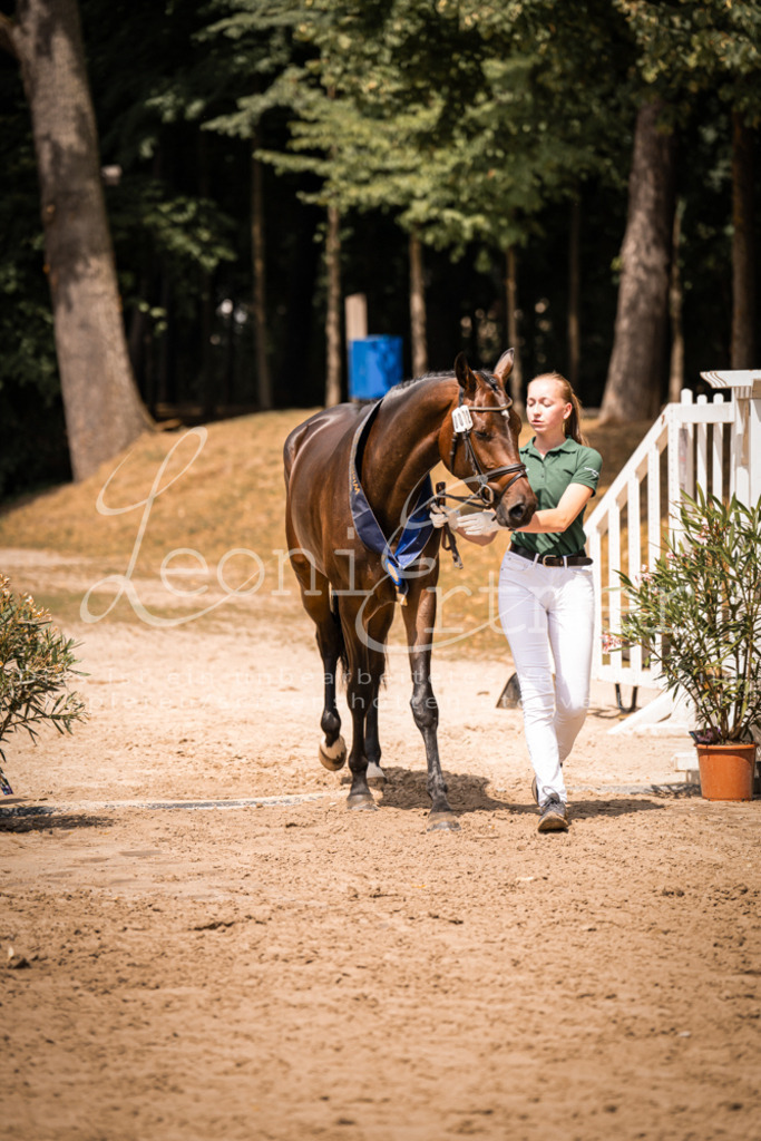 1.Fr00164 | Leoni Ertmer Photography - Realisiert mit Pictrs.com