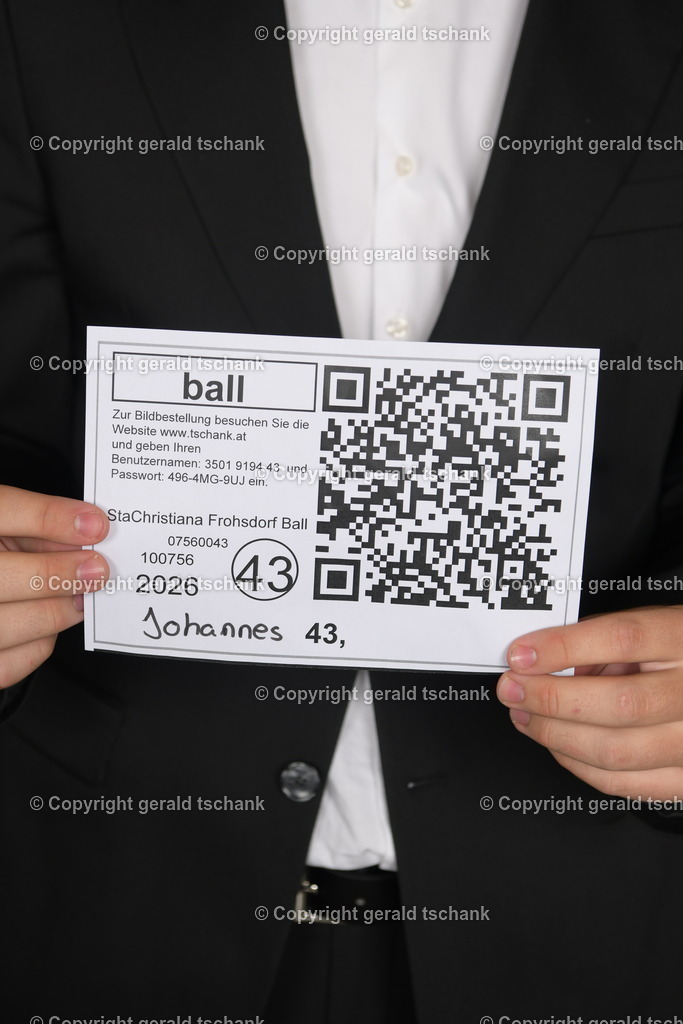MT1_4772 | Wählen Sie hier bitte Ihr bestes Foto aus, mit diesem Bild wird Ihr Set produziert. Sollten Sie kein Bild wählen oder mehrere suchen wir das Beste aus!
