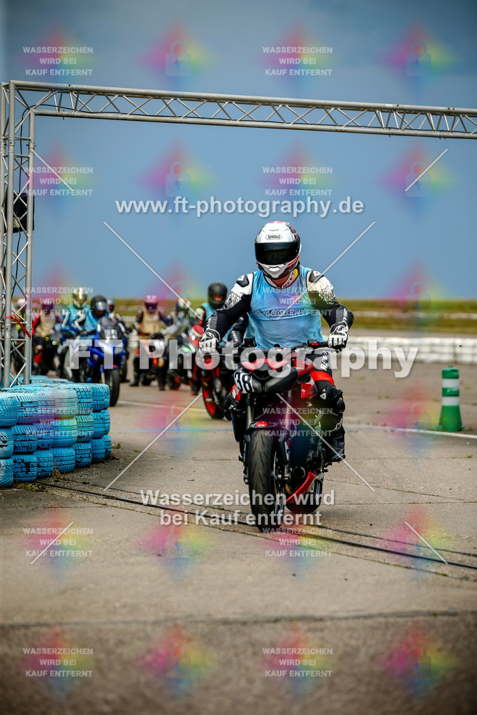 Chambley Juli-1292 | Hier findet Ihr Bilder von Touristenfahrten auf der Nürburgring Nordschleife oder von anderen Veranstaltungen die ich besucht habe. Viel Spass beim Durch Schauen 