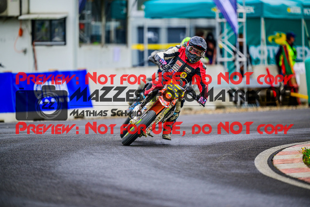 MaZZes_FotoMatrix_240608_6007705_1440 | SWISS S1