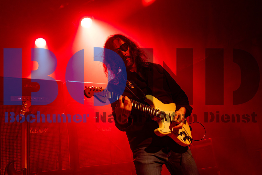 SES_NURPUR20250102-20 | bond - Realisiert mit Pictrs.com