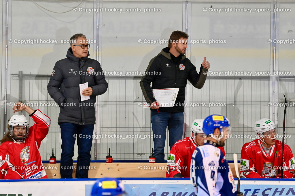 ESC Steindorf vs. ESV Ferlach | Spielerbank ESV Ferlach, Headcoach ESV Ferlach Vnuk Jure, Asisstentcoach Ferlach Kopeinig Wolfgang, ESC Steindorf vs. ESV Ferlach, ESC Steindorf vs. ESV Ferlach am 19.10.2024 in Steindorf (Ossiachersee Halle), Austria, (Photo by Bernd Stefan)