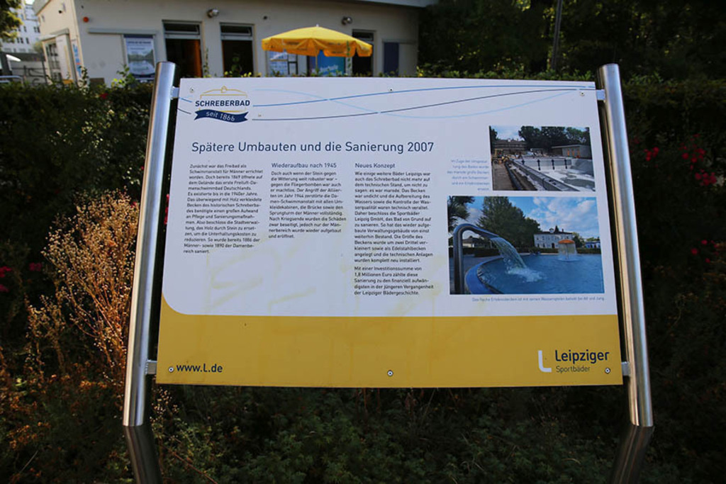 Foto: Leipzig - Schreberbad | Das Team hinter BILDLEXIKON LEIPZIG bündelt historische wie aktuelle Informationen über die Stadt Leipzig in Text und Bild auf einer Plattform und stellt diese der interessierten Öffentlichkeit zur Verfügung.