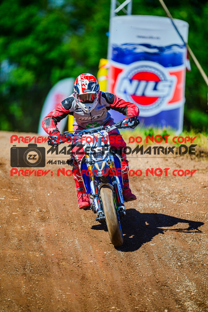 MaZZes_FotoMatrix_240816_6007705_0882 | S1