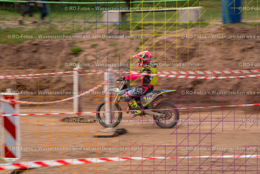 Niederwürzbach 4 Lauf-1865 | Sportfotografie von RO-Fotos: Motorsport, Motocross, Enduro, Laufveranstaltungen und Triathlon. Professionelle Fotos von Sportlern und Events. - Realisiert mit Pictrs.com
