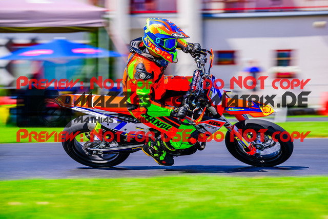 MaZZes_FotoMatrix_240713_6021986_7035 | S3