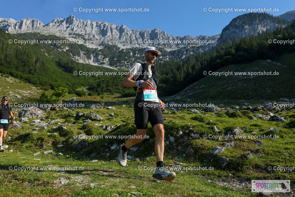 TRAA6215 | #kaiserkronetrail2026 #wilderkaiser #risewiththemountain@wilder.kaiser @scheffau.belebt @mammut #kaiserkronetrail #wilderkaiser #trailrunning #visittirol #inechtnochschöner #RisewiththeMountain #sportshot_your_pictrs #yourpictrs #trailrunningmoments #racephotos #kaiserkronetrail_official