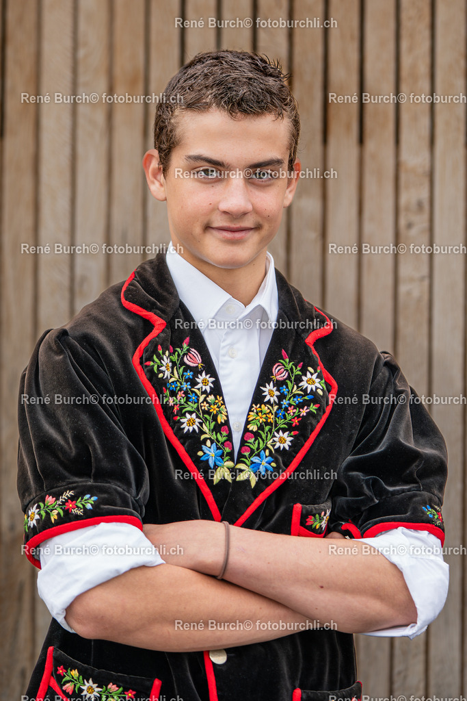 BR_08925Marco Burch | Marco Burch - Realisiert mit Pictrs.com