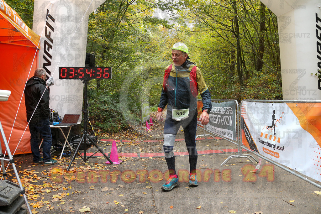 251026_1356_EX1_4059 | Sportfotografie im Rhein-Sieg Kreis, Köln, Bonn, NRW, Rheinland Pfalz, Hessen, etc. Unser Tätigkeitsfeld umfasst den Laufsport vom Volkslauf über den Marathon, Duathlon, Triathon bis zum Ultralauf wie Kölnpfad Ultra oder Schindertrail.