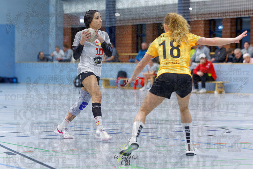 Frauen Oberliga Mitte (HHV); HSG Eibelshausen/Ewersbach - HSG Wettenberg II | Frauen Oberliga Mitte (HHV); HSG Eibelshausen/Ewersbach - HSG Wettenberg II am 13.12.2025 in Steinbrücken (Sporthalle am Hammerweiher)Photo © 2025 - Jörg Heinrich - Realisiert mit Pictrs.com