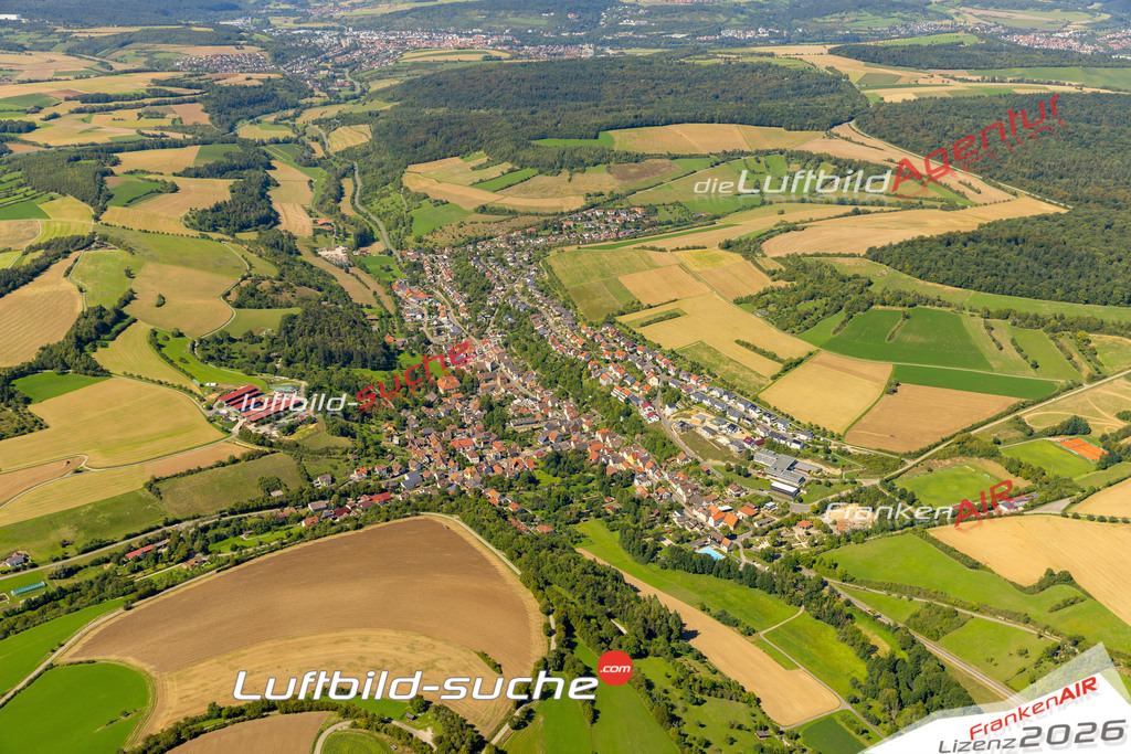 Das Luftbild zeigt : Wachbach Bad Mergentheim - Die Luftaufnahme wurde 2023 vom UL-Flugzeug aus erstellt ( keine Drohne ) - Hochauflösende Luftaufnahme - Für grossformatige Ausdrucke geeignet. Die Geschenkidee !Mit Lizenz und Bildrechte bestellbar