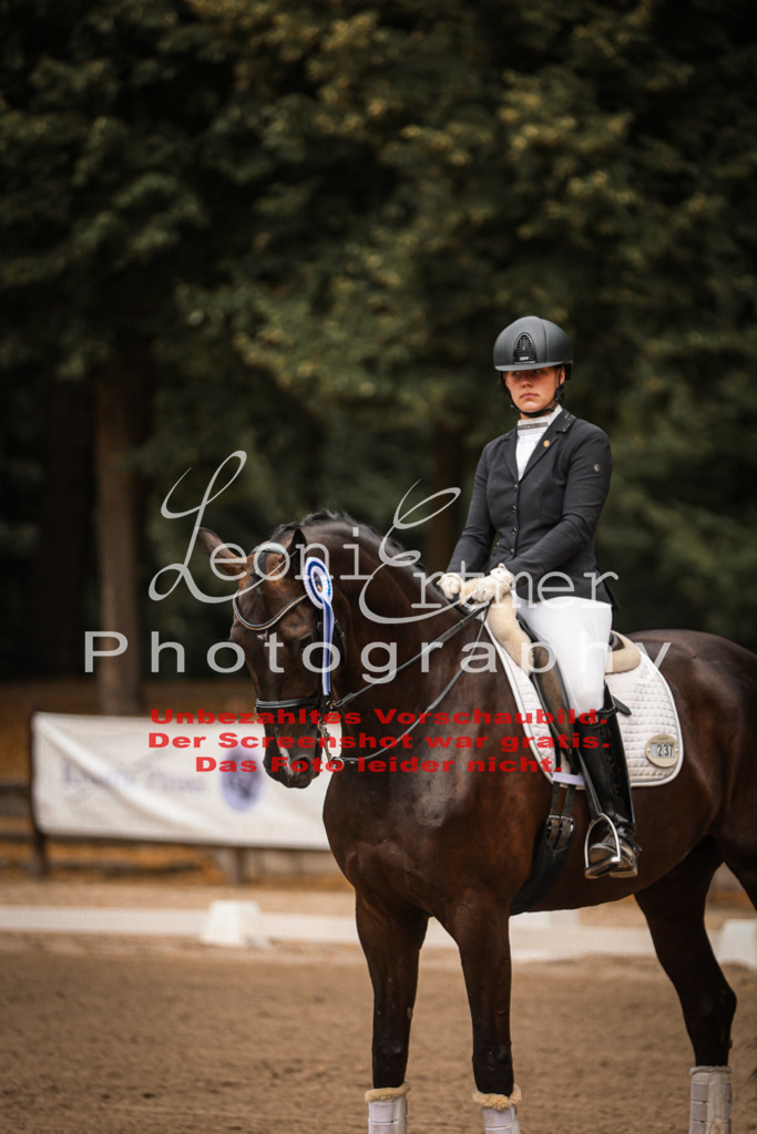 01.SaDrM00235 | Leoni Ertmer Photography - Realisiert mit Pictrs.com