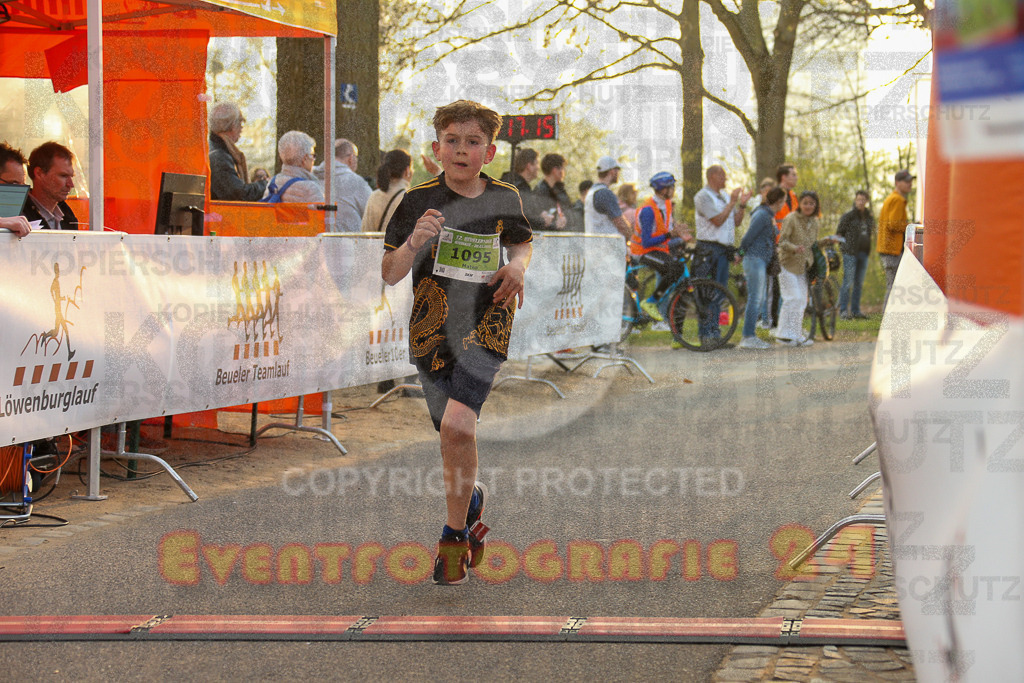 250328_1800_EX1_6354 | Sportfotografie im Rhein-Sieg Kreis, Köln, Bonn, NRW, Rheinland Pfalz, Hessen, etc. Unser Tätigkeitsfeld umfasst den Laufsport vom Volkslauf über den Marathon, Duathlon, Triathon bis zum Ultralauf wie Kölnpfad Ultra oder Schindertrail.