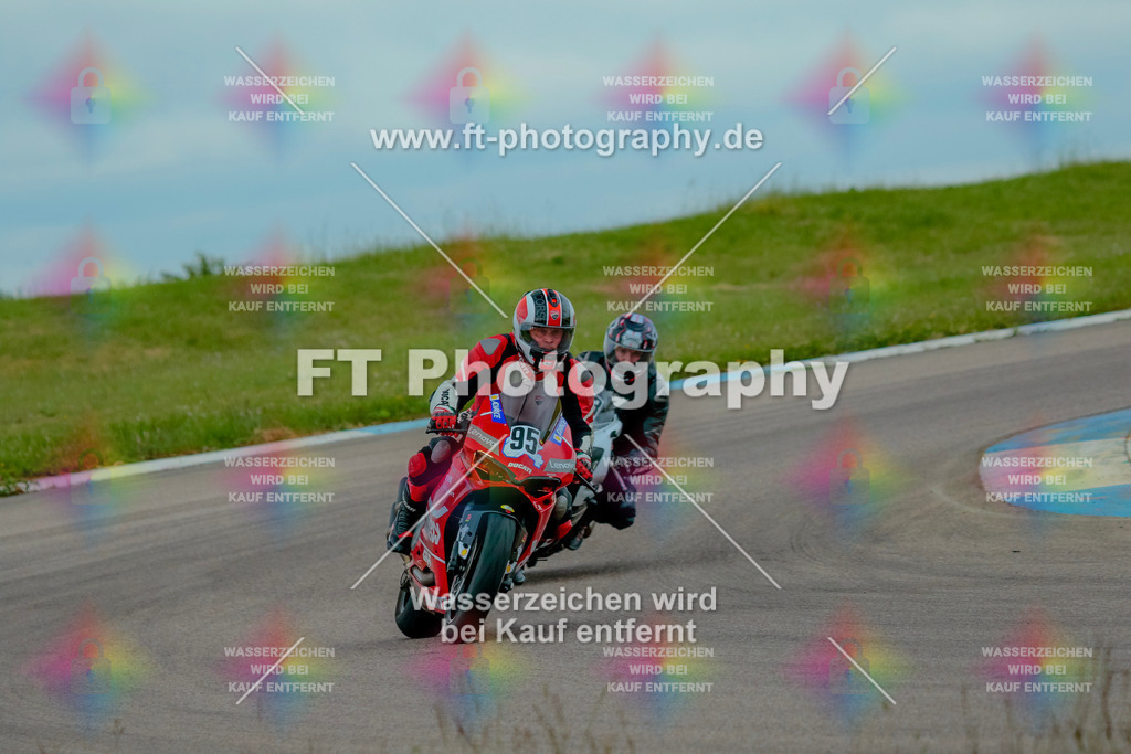 _7D20107 | Hier findet Ihr Bilder von Touristenfahrten auf der Nürburgring Nordschleife oder von anderen Veranstaltungen die ich besucht habe. Viel Spass beim Durch Schauen 