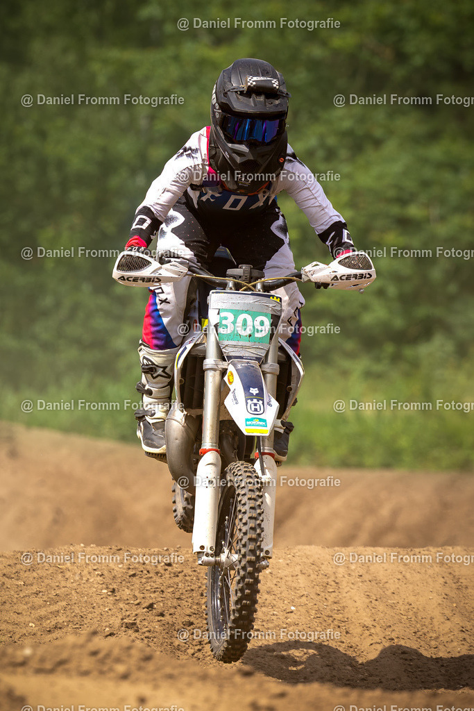 0V8A0897 | DanielFrommFotografie - Realisiert mit Pictrs.com