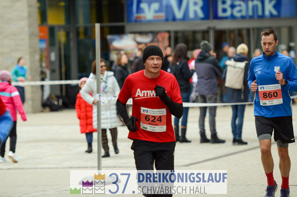 VR Bank Hauptlauf 10000m | 3 Koenigslauf 2023 - Realisiert mit Pictrs.com