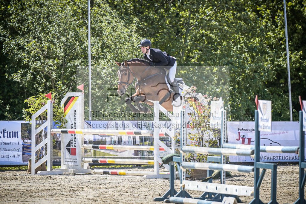DOS_4231 | Entdecke hochwertige Reitturnierfotos von Foto Oger. Professionell, emotional und authentisch – jetzt Lieblingsmomente im Shop bestellen.Deutschlandweite Turnierfotografie. - Realisiert mit Pictrs.com