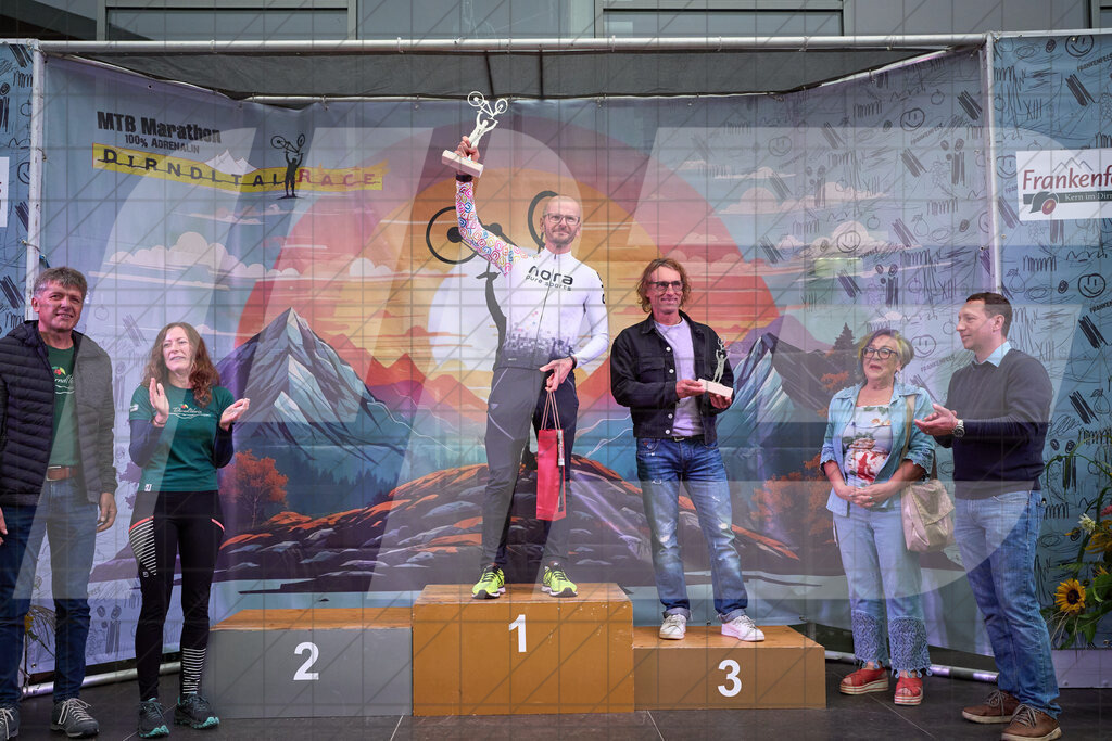 Betriebszentrum Laubenbachmühle, Frankenfels, Österreich - 13. September 2025: Dirndltal Race - Fun und Trophy Race - SiegerehrungFotograf: Martin Bihounek / martinbihounek.com | 13. September 2025 Betriebszentrum Laubenbachmühle, Frankenfels, Österreich : Dirndltal Race - Fun und Trophy Race - Siegerehrung •••••Photo by: Martin Bihounek / martinbihounek.comInsta: @martinbihounekcom