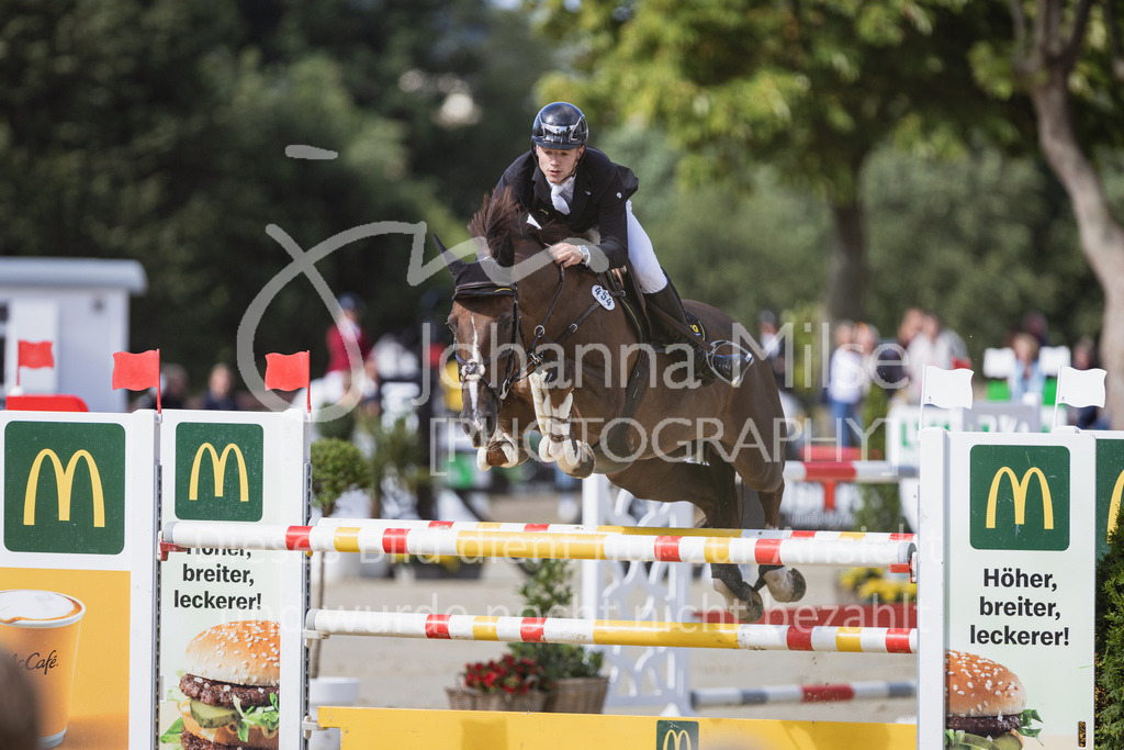 230730_BHO_GrosserPreis-547 | Deine schönsten Turniermomente als professionelle Fotos! Entdecke hochwertige Pferdesport-Fotografie im Online-Shop. Jetzt Fotos finden & bestellen!