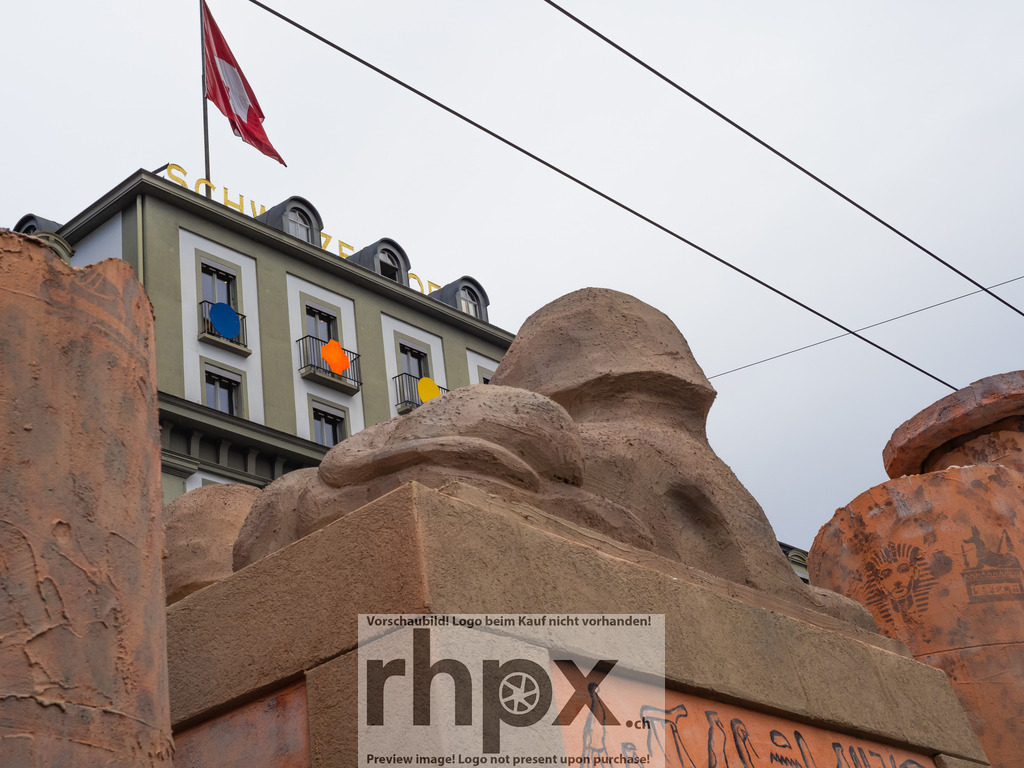 Fritschi-Umzug Luzern 2026 | Foto-Standort: Schweizerhof Luzern - Realisiert mit Pictrs.com