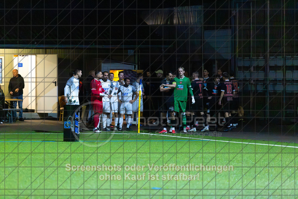 20261008_192545_0008_(c)_by_PhotoPeet | #,TSV Eschenbach (weiß) vs. SV Ebersbach (schwarz), Fußball, Bezirkspokal der Herren, Saison 2026/2027, Kunstrasenplatz, Schlater Straße, 73107 Eschenbach, 08.10.2026 - 19:30 Uhr,Foto: PhotoPeet / Sport- &amp; Eventfotografie / Peter Harich