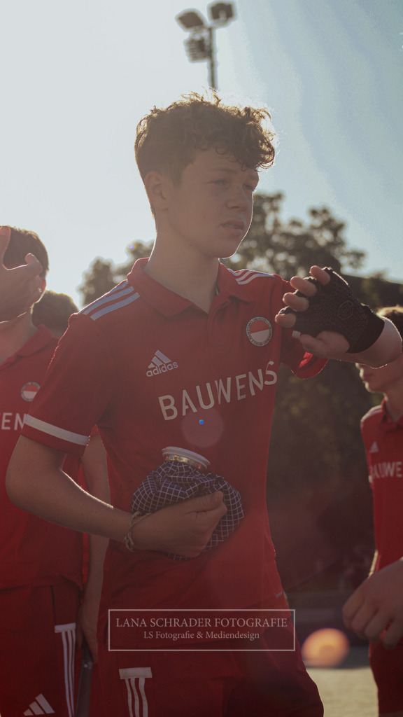 MU14 FINALE Westdeutsche Meisterschaft  Rot-Weiß Köln - HTC Uhlenhorst Mülheim 24.09.23 Düsseldorf-211 | lanaschraderfotografie - Realisiert mit Pictrs.com