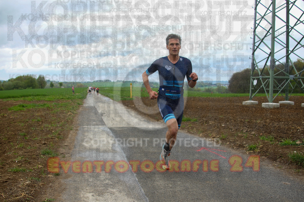 250413_1045_EV4_6955 | Sportfotografie im Rhein-Sieg Kreis, Köln, Bonn, NRW, Rheinland Pfalz, Hessen, etc. Unser Tätigkeitsfeld umfasst den Laufsport vom Volkslauf über den Marathon, Duathlon, Triathon bis zum Ultralauf wie Kölnpfad Ultra oder Schindertrail.