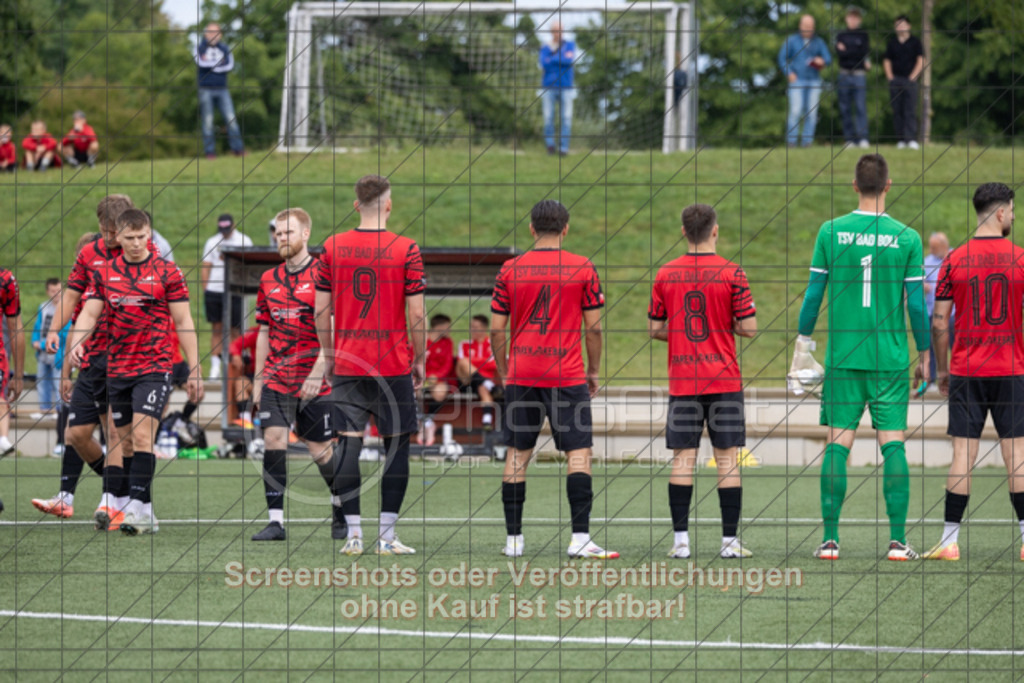 20250726_172855_0008 | #,TSV Bad Boll (rot/schwarz) vs. TSVGG Plattenhardt (blau/rot), Fussball, DB-Regio-WFW-Pokal - wfv, 1.Runde, Saison 2025/2026, Kunstrasenplatz, Erlengarten 37, 73087 Bad Boll, 26.07.2025 - 17:30 Uhr,Foto: PhotoPeet-Sportfotografie/Peter Harich