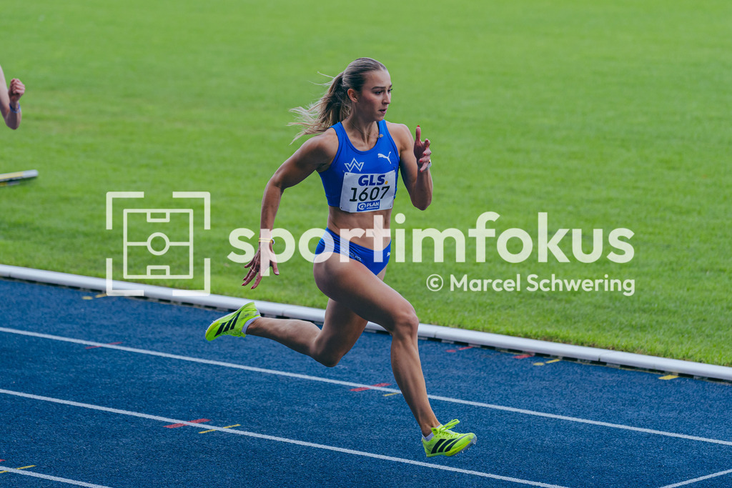 DM U23 U18 Bochum 2026 | Jolina Ernst (TV Wattenscheid 01), Startnummer 1607, 100-Meter-Lauf, Halbfinale wU23, Deutsche Meisterschaften der U18 &amp; U23 2026, Lohrheidestadion Bochum-Wattenscheid, 04.07.2026 Foto: Marcel Schwering / sportimfokus - Realisiert mit Pictrs.com